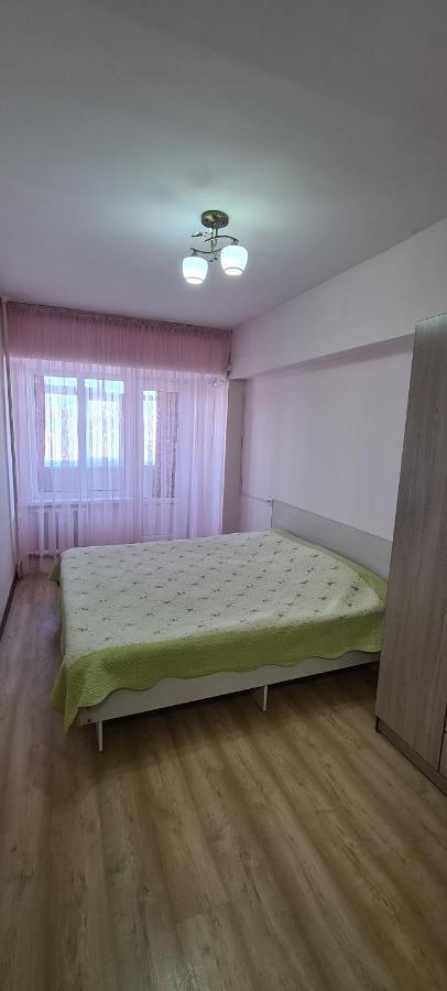 Flat In Central บิชเคก ภายนอก รูปภาพ